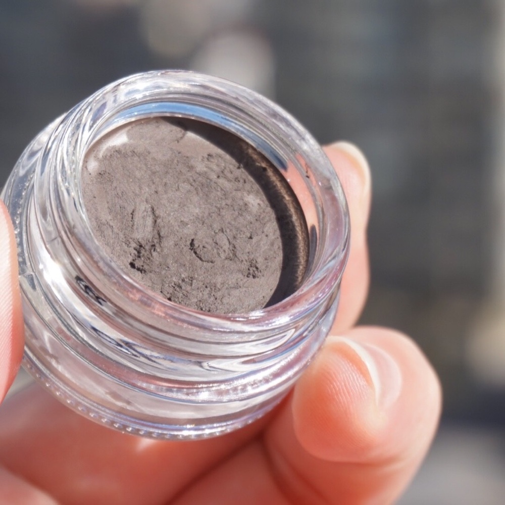 ๐ธ Anastasia BH DIPBROW Pomade in Ash Brown - Picture 7 of 14